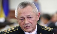  Ukraina mengganti Menteri Pertahanan