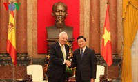 Vietnam dan Spanyol mendorong kerjasama di bidang ekonomi dan perdagangan