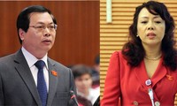 Menteri Industri dan Perdagangan dan Menteri Kesehatan memberikan jawaban interpelasi pada sidang ke-26 Komite Tetap MN Vietnam