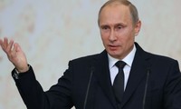 Presiden Rusia, V.Putin menegaskan bahwa Rusia bersedia menjadi negara tetangga baik dari Ukraina