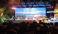 Jembatan televisi Dien Bien-Hanoi-Truong Sa: “Memori yang cemerlang-kedaulatan yang suci”