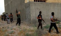 Pasukan pembangkang Irak menyerang dan membunuh 20 serdadu Pemerintah