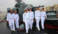 Tiongkok dan Rusia melakukan latihan perang bersama di Shanghai