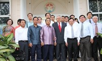 Pimpinan kota Ho Chi Minh menerima delegasi Badan Inspektorat Jenderal Pemerintah Laos