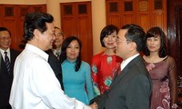 PM Vietnam, Nguyen Tan Dung menerima para Dubes, Konsul Jenderal Vietnam di luar negeri