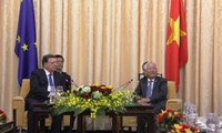 Ketua Komisi Eropa mengakhiri secara baik kunjungan di Vietnam