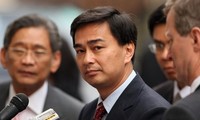 Pengadilan Thailand menolak tuduhan terhadap mantan PM Abhisit