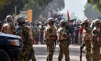 Tentara Burkina Faso menduduki Televisi Nasional