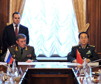 Rusia dan Tiongkok menyepakati banyak proyek kerjasama militer penting