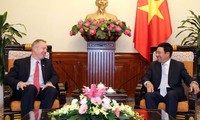 Deputi PM, Menlu Vietnam Pham Binh Minh menerima Duta Besar AS, Ted Osius