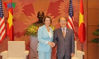 Membawa hubungan Vietnam dan Amerika Serikat ke tingkat kemitraan strategis.