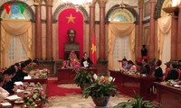 Wakil Presiden Vietnam, Nguyen Thi Doan menerima rombongan orang-orang yang berprestise provinsi Lai Chau