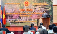 Simposium “Badan usaha Vietnam melakukan investasi dan bisnis di Kamboja”