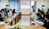 Republik Korea membantu memberikan pendidikan online kepada beberapa universitas Vietnam