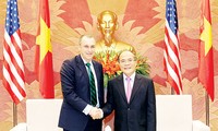 Legislator AS menilai tinggi tekat Vietnam dalam mencapai pertumbuhan tinggi