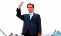 PM Vietnam, Nguyen Tan Dung berangkat ke Kazakhstan untuk menghadiri acara penandatanganan FTA antara Vietnam dan Persekutuan Ekonomi Asia-Eropa