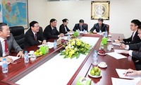 Memperkuat kerjasama, mendorong hubungan ekonomi perdagangan, investasi antara Vietnam-Republik Korea