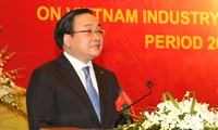 Mengidentifikasikan kesempatan dan tantangan dengan perkembangan industri Vietnam