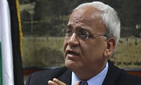 Presiden Palestina mengangkat Erekat menjadi Sekjen PLO