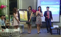 Dana Beasiswa Bunga Anggrek Singapura menyalakan impian-impian haus belajar