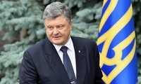 Presiden Ukraina melakukan pertemuan darurat dengan para perwira tinggi papan atas