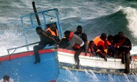 Ratusan orang hilang dalam tenggelamnya kapal di lepas pantai Libia