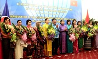 Unjuk muka Kelompok Wanita Komunitas ASEAN di kota Hanoi
