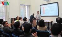Lokakarya ilmiah yang diadakan mahasiswa Vietnam di Republik Czech