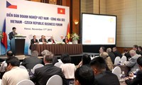 Memperluas kesempatan kerjasama, bisnis dan investasi antara Vietnam dan Republik Czech