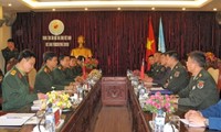 Memperkuat kerjasama kejuruan di bidang penjagaan perdamaian PBB antara Vietnam dan Tiongkok