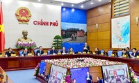 Vietnam terus memperhebat tiga terobosan strategis dalam pengembangan ekonomi pada tahun 2016