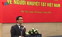 Deputi PM Vietnam, Vu Duc Dam menghadiri acara unjuk muka Komite Nasional urusan penyandang disabilitas Vietnam