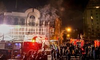 Iran menangkap 100 tersangkat yang bersangkutan dengan serangan-serangan terhadap Kedutaan Besar Arab Saudi