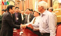 Presiden Vietnam, Truong Tan Sang menghadiri pertemuan Badan penghubung tahanan revolusioner Vietnam pada awal musim semi