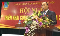 Deputi PM Vietnam, Nguyen Xuan Phuc menghadiri Konferensi Pengadilan Rakyat kota Hanoi tentang penggelaran pekerjaan tahun 2016