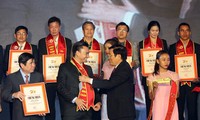 Presiden Vietnam, Truong Tan Sang menghadiri acara pengumuman gelar Brand barang Vietnam tahun 2016