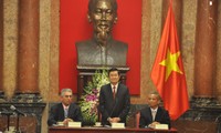 Presiden Vietnam, Truong Tan Sang menerima Sekjen Gabungan Serikat Buruh Sedunia