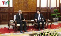 Presiden Vietnam, Tran Dai Quang menerima Duta Besar Kuba dan Duta Besar Uni Eropa di Vietnam