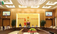 Ketua MN Vietnam, Nguyen Thi Kim Ngan menerima delegasi anggota MN Vietnam dari provinsi Quang Ninh berbagai angkatan 