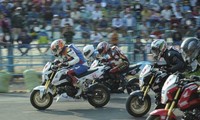 Memperkenalkan lomba balap sepeda motor di Vietnam