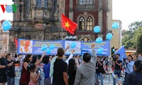 Rapat umum di Republik Czech untuk mendukung vonis PCA tentang masalah Laut Timur