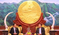 Sekjen, Presiden Laos menerima Wakil Ketua MN Vietnam