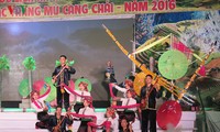 Pembukaan Pekan Budaya-Pariwisata Pemandangan Alam Sawah Terasering Mu Cang Chai 2016