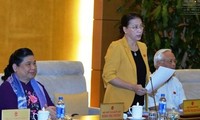 Pembukaan persidangan ke-4 Komite Tetap MN Vietnam