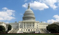 Kalangan legislator AS mendesak  Gedung Putih menyelenggarakan  “Rencana B” di Suriah