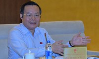 Komite Tetap MN Vietnam memberikan pendapat terhadap UU mengenai Pemberian Bantuan kepada Badan Usaha Kecil dan Menengah