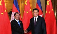 Tiongkok dan Kamboja memperkuat hubungan kemitraan strategis