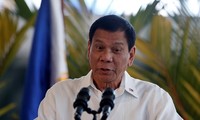 Presiden Filipina ingin menghentikan kehadiran militer asing