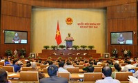 MN Vietnam melakukan interpelasi terhadap beberapa Menteri tentang masalah-masalah panas