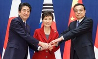 Tiongkok dan Jepang sepakat mendorong pertemuan puncak trilateral dengan Republik Korea
